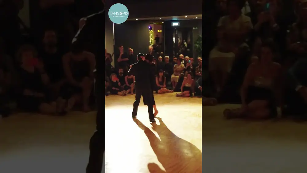 Video thumbnail for Vanesa Villalba & Matteo Antonietti dance Juan D'Arienzo - Recuerdos de la Pampa