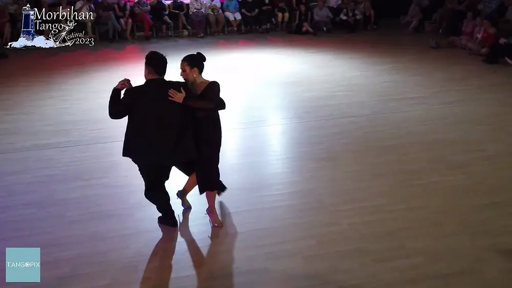 Video thumbnail for Cynthia Palacios & Sebastián Bolivar dance Roberto Goyeneche - Intimas
