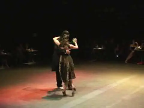 Video thumbnail for Donato Juarez y Carolina del Rivero a Catania il 18-06-2010 (02)