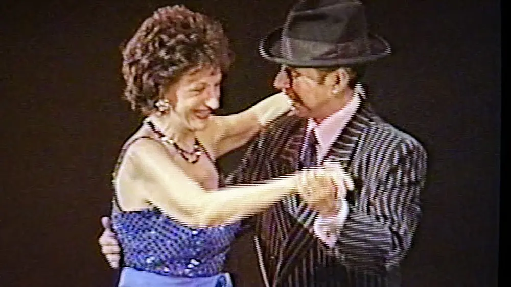 Video thumbnail for Tango  LA CACHILA bailan Beba Pugliese y Roberto Herrera / Tango en Japon