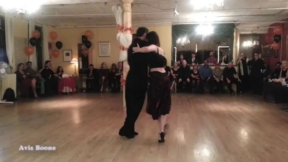 Video thumbnail for Leandro Caparelli & Sol Alzamora (Tango)