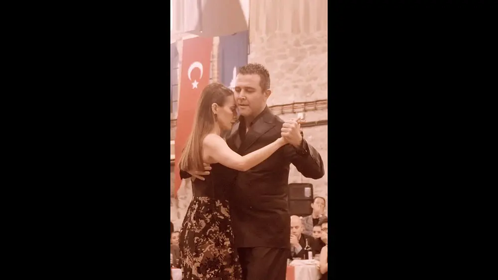 Video thumbnail for Setenay Ersoy and Murat Elmadagli – Solamente ella #030tango #tango #izmirtangotale