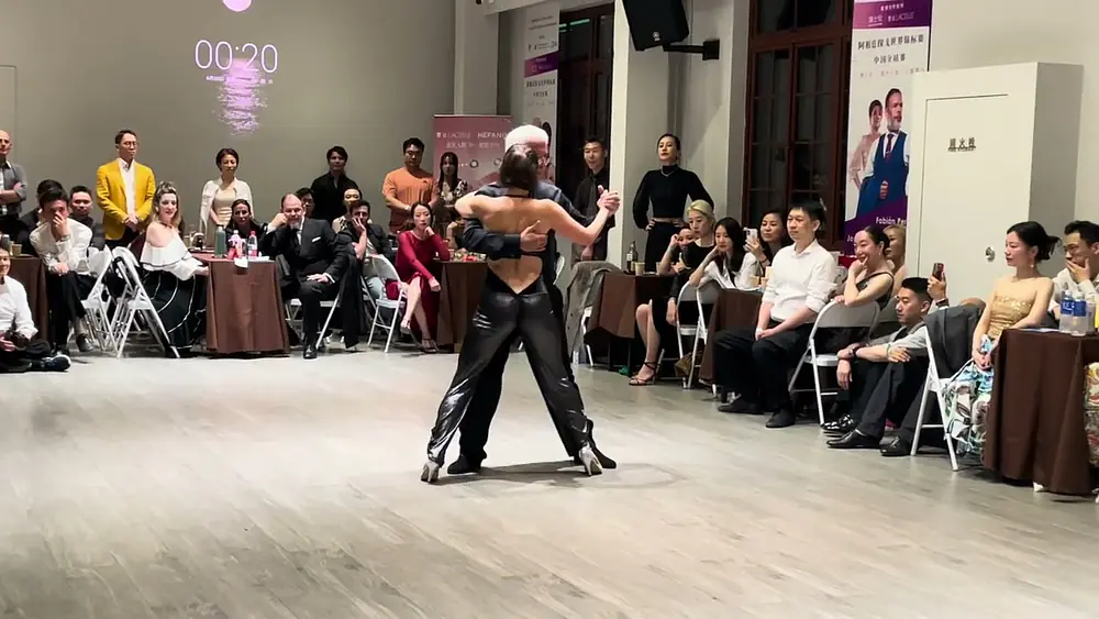 Video thumbnail for Roberto Reis & Vanessa Fatauros, Shanghai Jun 2025- 3/4