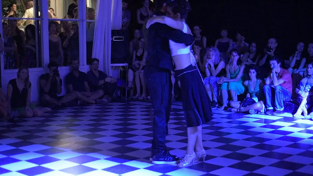Video thumbnail for Bruno Tombari y Rocio Lequio en La Bicicleta Milonga ! 2