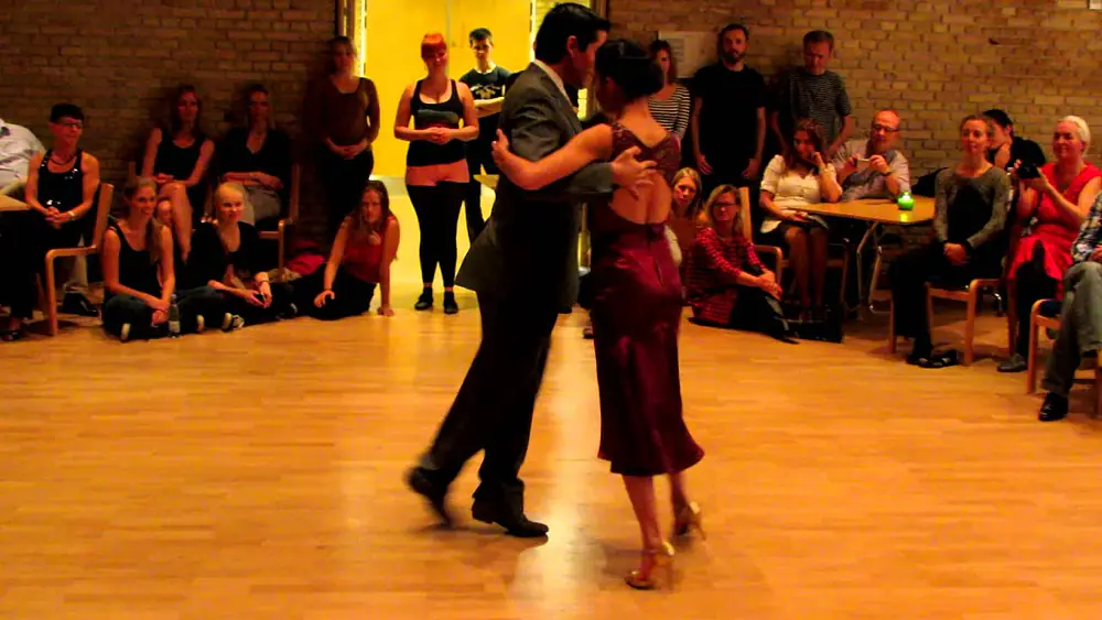 Video thumbnail for Alejandro Beron & Veronica Vazquez 2/3 - HD