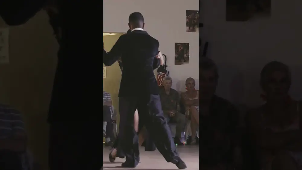 Video thumbnail for Carlos & Mirella Santos David dance Tango Bardo - Pata Ancha [Osvaldo Pugliese]
