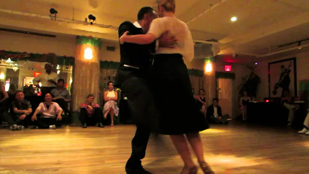 Video thumbnail for Claudio Villagra and Helena Fernandez @ Tango Nocturne NYC 2015 performance 1