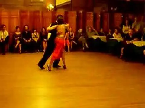 Video thumbnail for Sabrina & Ruben Veliz dance a vals, NY