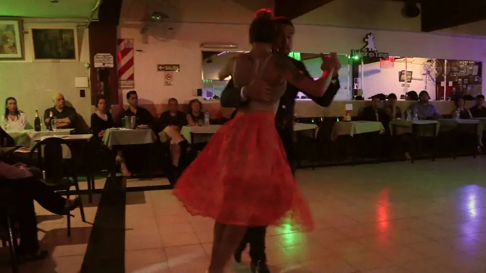 Video thumbnail for Soledad Larretapia & Octavio Fernandez 1/3 Milonga Tango Club 1/10/16