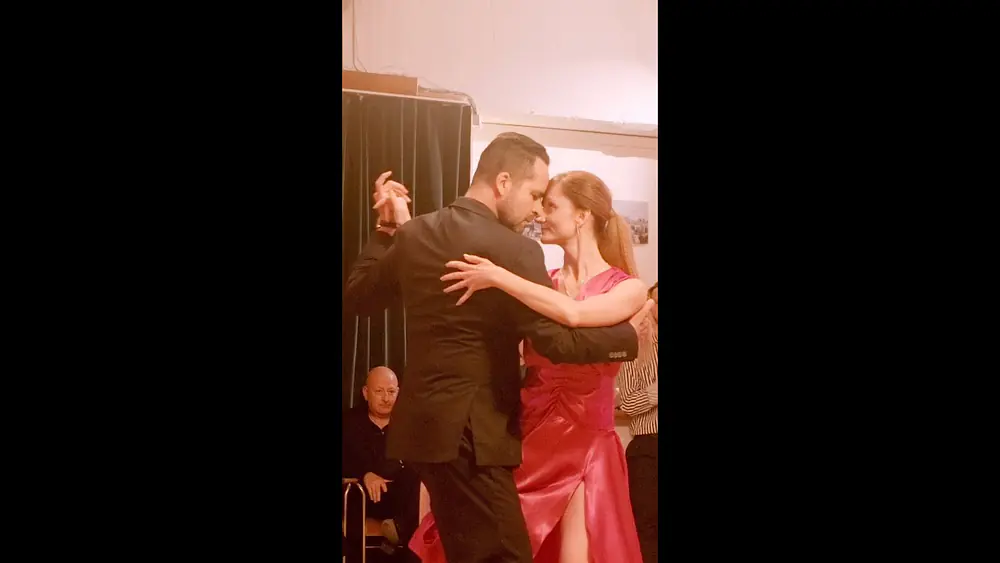 Video thumbnail for Zuzana Kleinova and Jörg Palm – Una vez #pippotango #030tango #tango