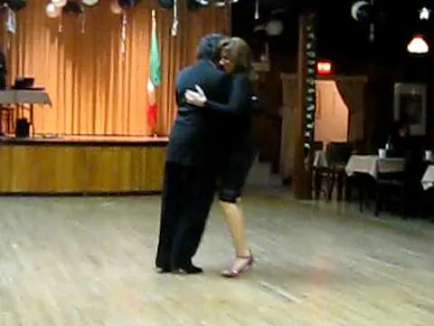 Video thumbnail for Argentine Tango - Raul Cabral and Dianne Castro