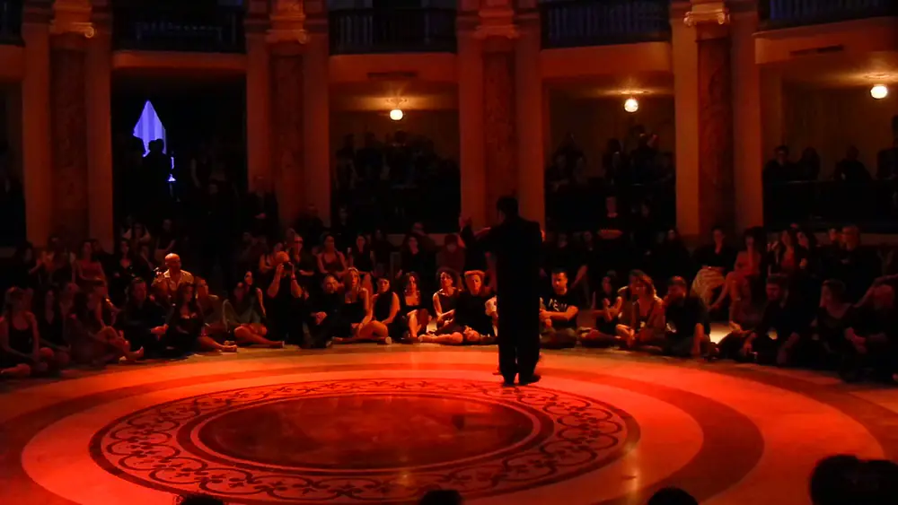 Video thumbnail for Show di Carlos Espinoza​ y Noelia Hurtado in La Luz De un Fòsforo A Troilo al Winter Tango Napoli