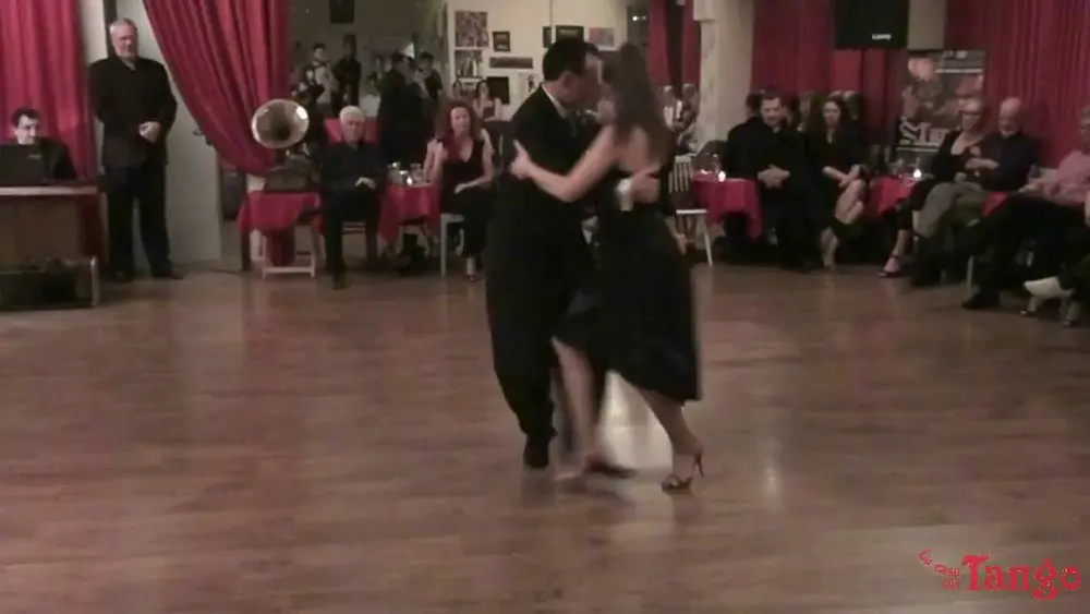Video thumbnail for Esteban Moreno y Alessandra Rizzotti - El Trompito - Angel D'Agostino