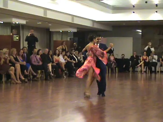 Video thumbnail for 20101128015143 Sebastian Achaval y Roxana Suarez   Pabellón de Rosas de Juan D´Arienzo