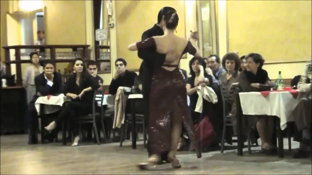 Video thumbnail for Juan Malizia y Manuela Rossi - Los Zucca I