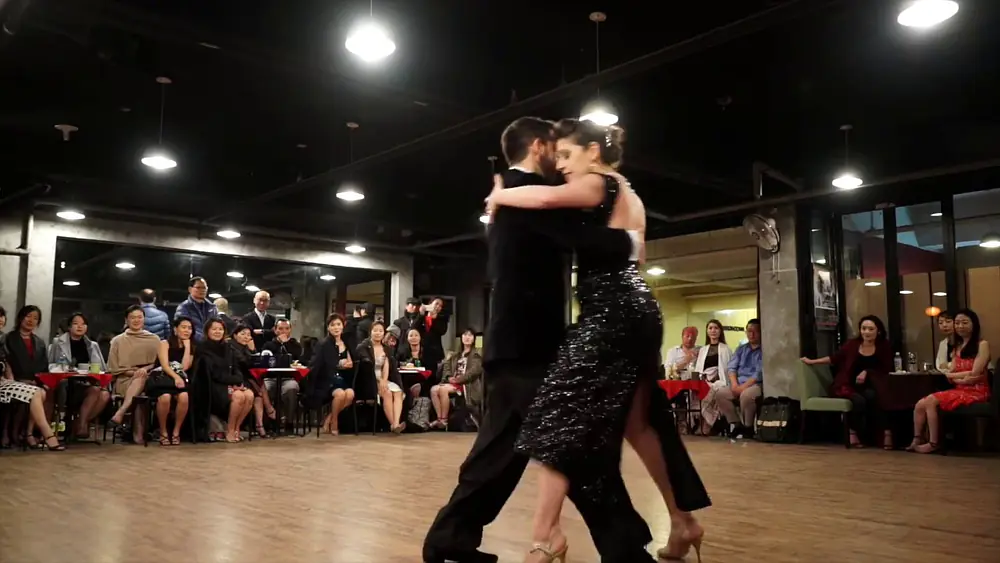 Video thumbnail for Juan Martin Carrara y Stefania Colina #2, 27th Nov. 2016, Grand Milonga