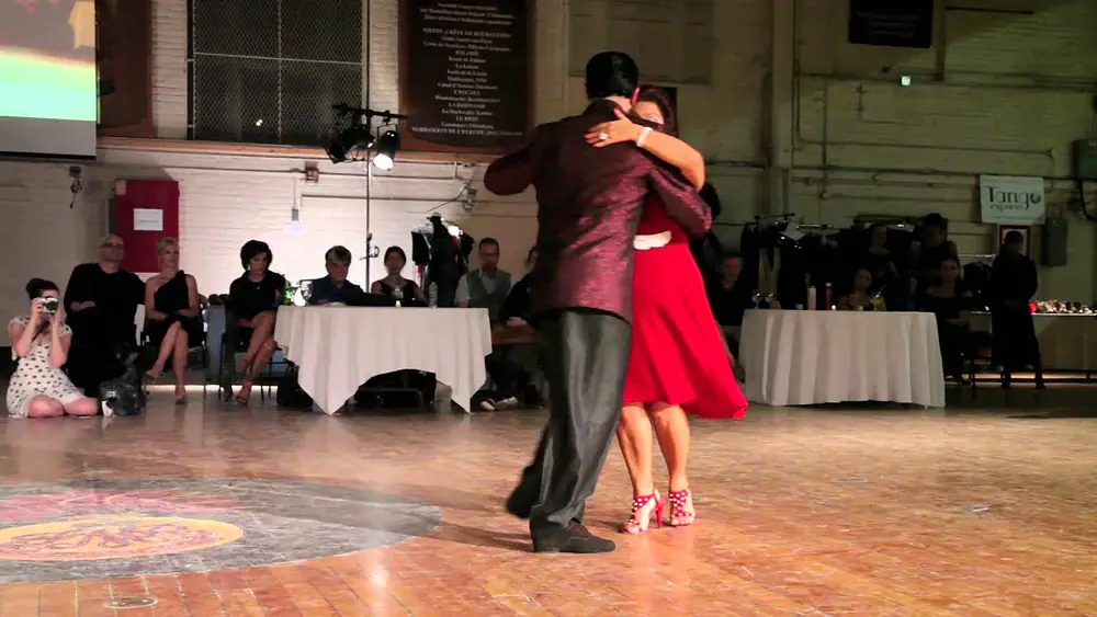 Video thumbnail for Leonardo Sardella et Graciela Gonzalez "El Nene Del Abasto" (tango)