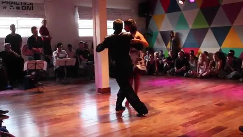 Video thumbnail for Leonardo Pankow y josefina Stellato en DNI TANGO