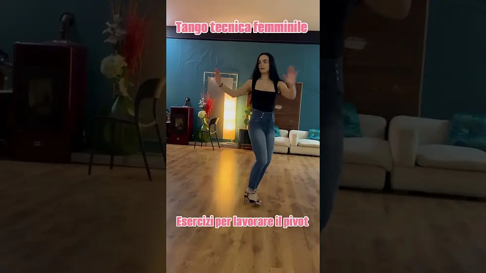 Video thumbnail for TANGO Tecnica femminile Laia Barrera #tango #tangoargentino #tangoitalia #tangoroma