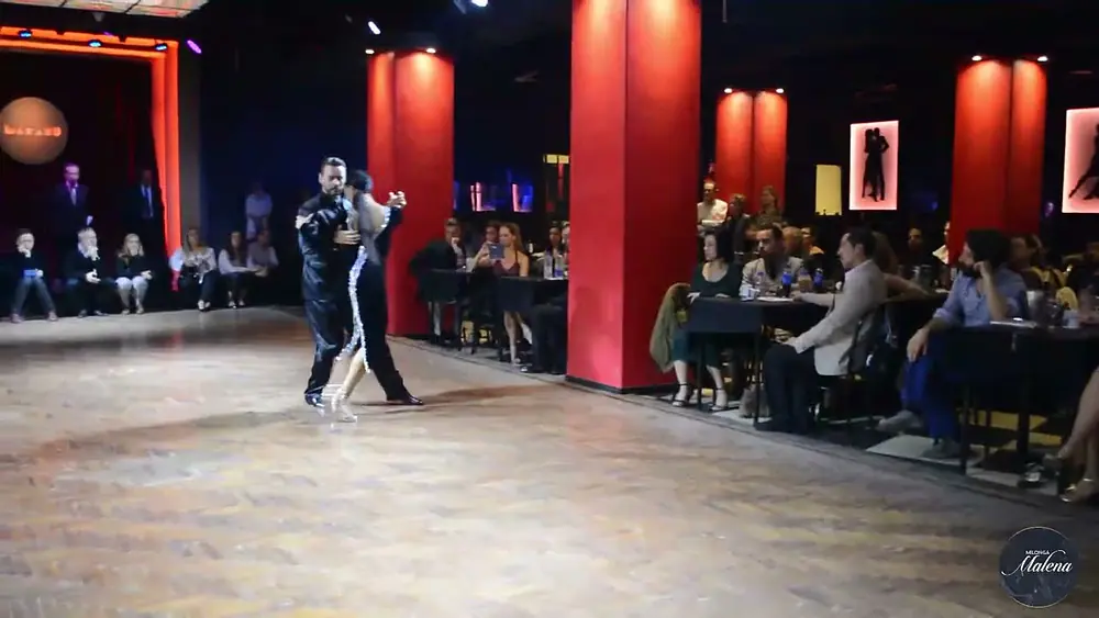 Video thumbnail for Olga Nikola & Dmitriy Kuznetsov en Milonga Malena!!! 1/4