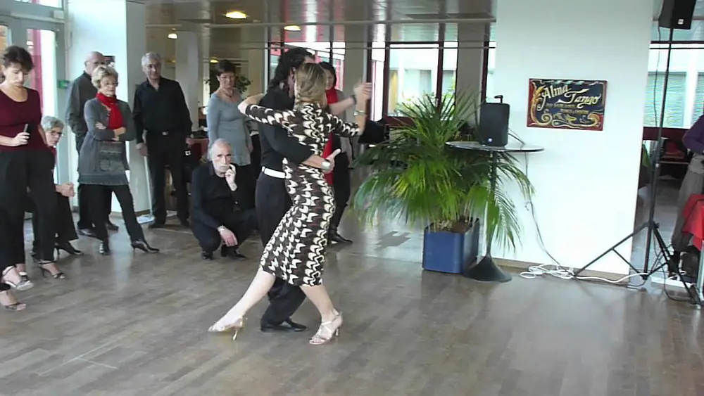 Video thumbnail for Rodrigo Rufino & Gisela Passi, 27 nov 2011