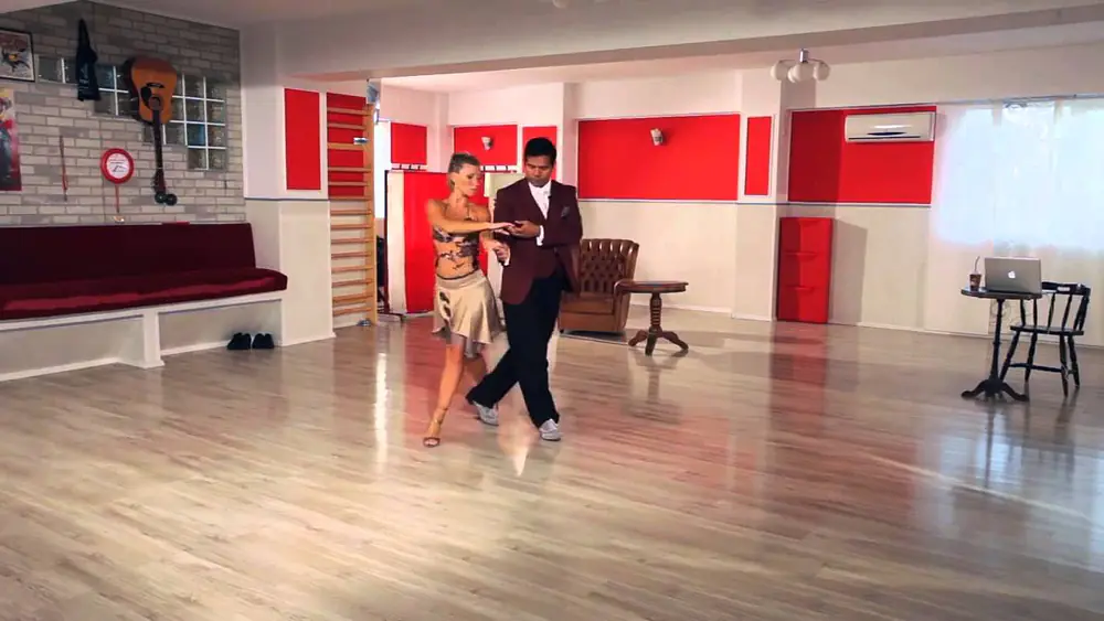 Video thumbnail for Sebastian Arce & Mariana Montes Lesson nr. 106