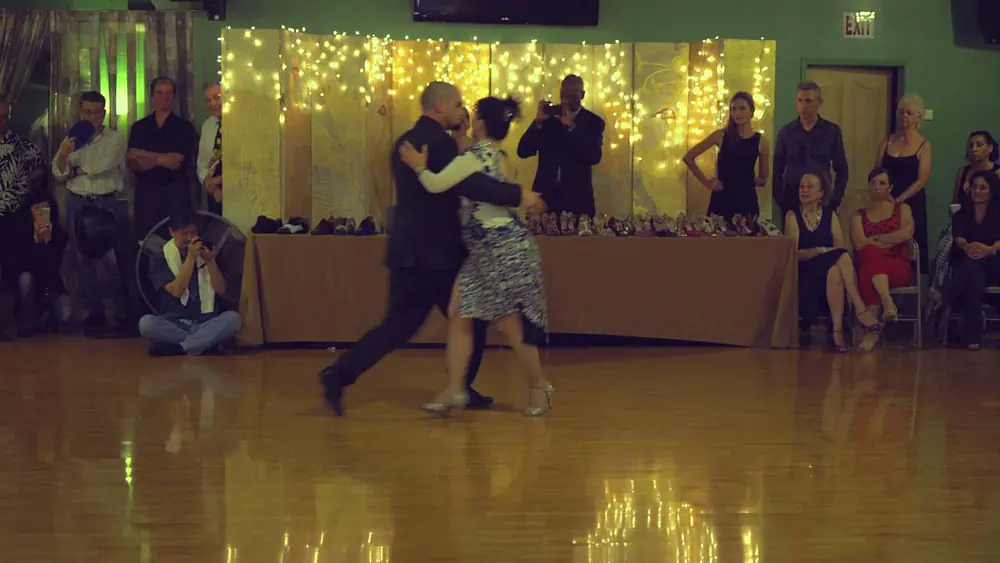 Video thumbnail for Guillermina Quiroga & Mariano Logiudice | Milonga