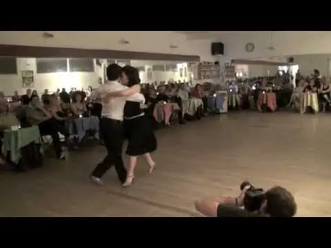 Video thumbnail for Alexis QUEZADA y Céline GIORDANO 2/3 Milonga / La PITUCA Montpellier (13 04 2012)