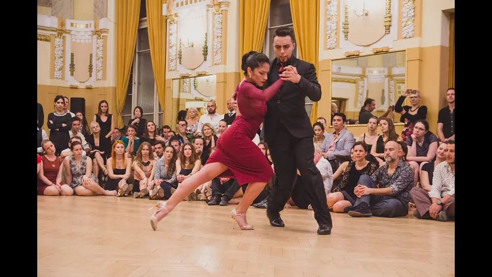 Video thumbnail for Jonathan Saavedra y Clarisa Aragon @Bratislava Tango Festival 2017  4/5