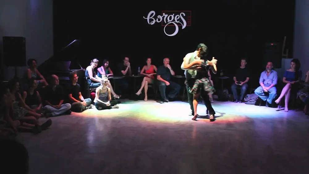 Video thumbnail for Ezequiel Merlo y Marina Kenny en Lunática Milonga 1