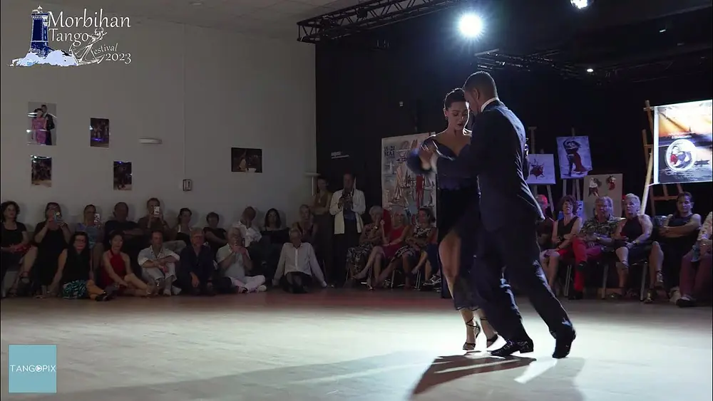 Video thumbnail for Carlos & Mirella Santos David dance Ángel D'Agostino - Café Dominguez