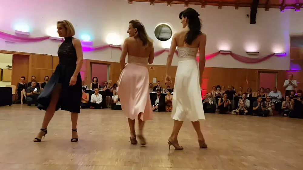 Video thumbnail for Antonella Terazas' Student Group Tango Show 1/2 @ El Sabor de Hungria 2019
