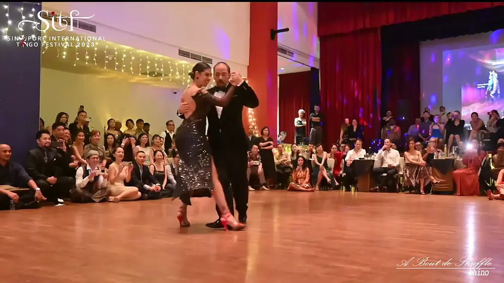 Video thumbnail for Daniel Nacucchio y Roxana Suárez 1st dance @7th SITF Singapore Int’l Tango Festival 5 - 8 Oct 2023
