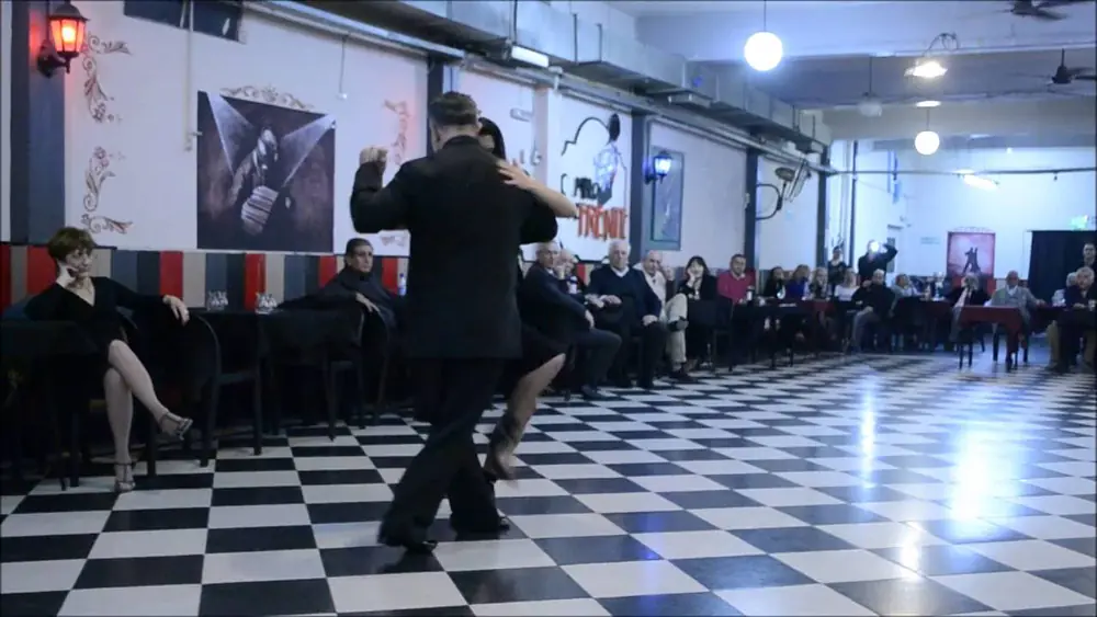 Video thumbnail for Paulina Cazabon y Jose Luis Gonzalez, "Dicha pasada" Pugliese Montero