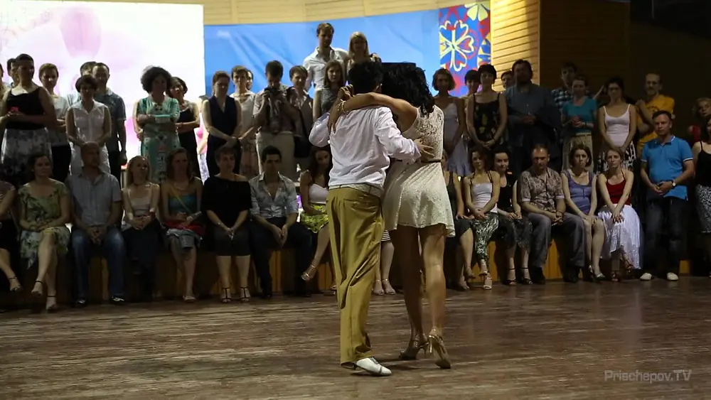 Video thumbnail for Rodrigo Fonti & Majo Martirena, 3-4, Moscow, Milonga "Ekaterininskiy sad", 04.07.2015