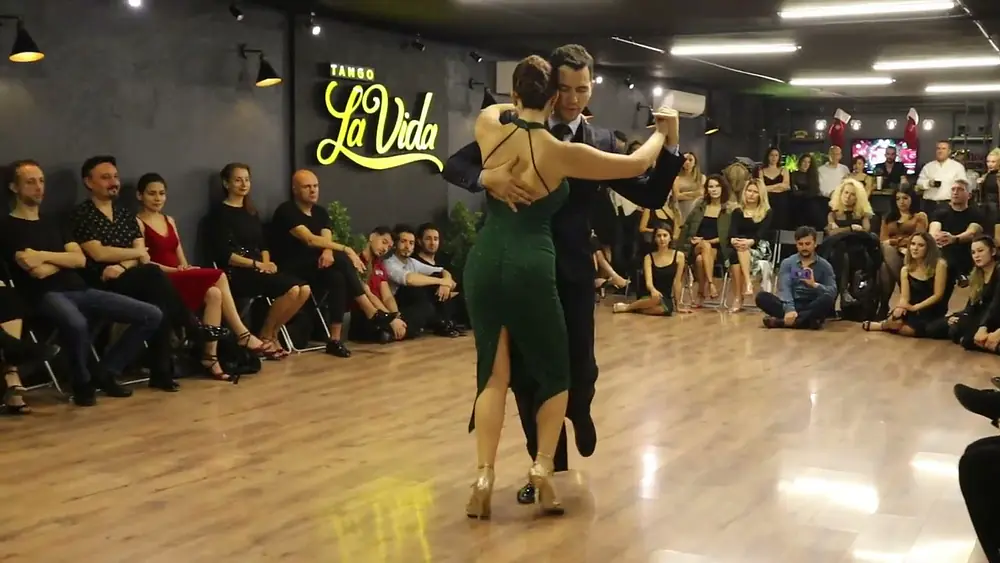 Video thumbnail for Sevinç Kula&Hernan Dario Hernandez 2/4 Juan D'Arienzo - Mandria Tango La Vida Golden Nights