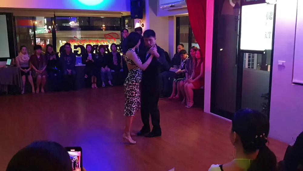 Video thumbnail for Anna Chin & William Chen @2019Alvaro Salas & Julieta Cappiello Master Milonga