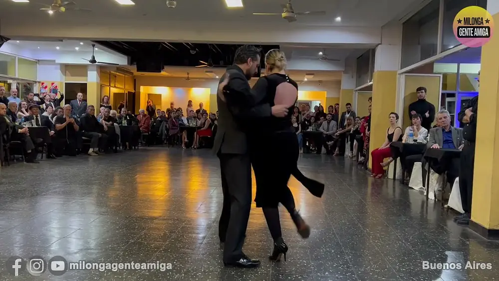 Video thumbnail for Noelia Hurtado y Facundo de la Cruz - Milonga Gente Amiga - 03/SEP/2023 (2/2)