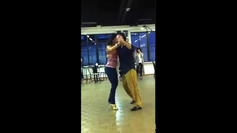 Video thumbnail for Tango Lesson : Vals Workshop Stefano Fava "Lagrimas y sonrias "  29 07 14