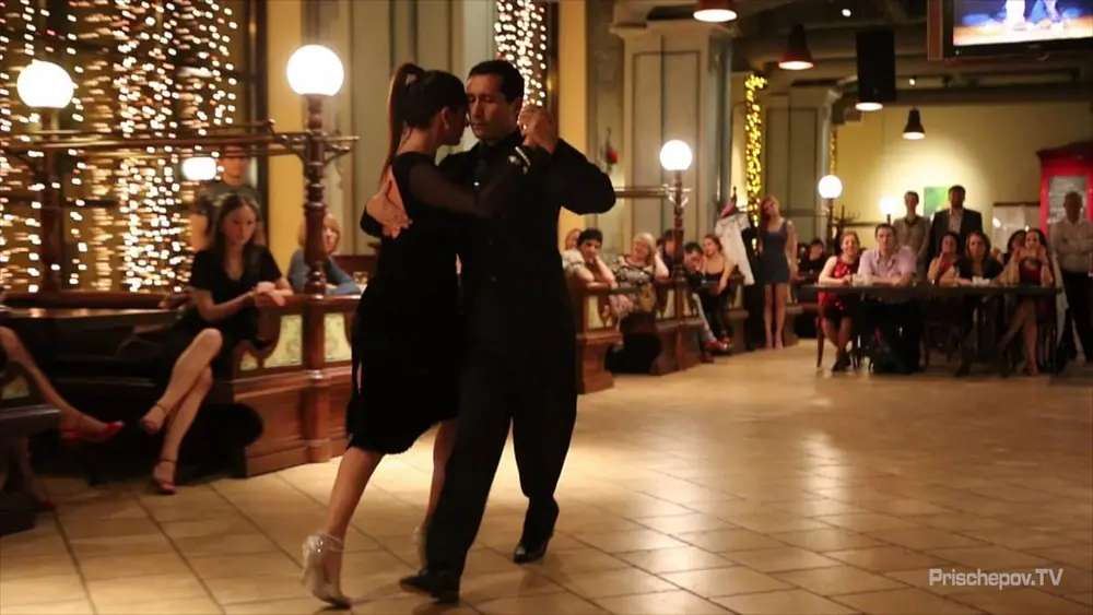 Video thumbnail for Miriam Copello & Cristian Correa, 1-3, Moscow, Prischepov Milonga "Orangereya" 17.04.2016