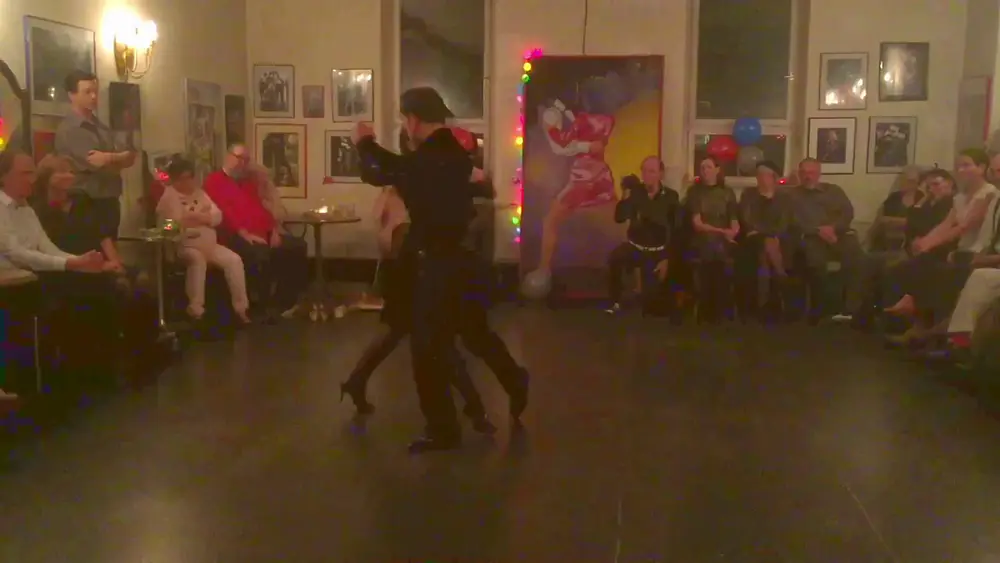 Video thumbnail for Ezequiel Paludi y Geraldin Rojas bailan un tango "Don Augustin Bardi" de O. Pugliese