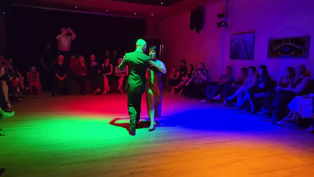 Video thumbnail for Argentine tango: Adriana Salgado & Orlando Reyes - Vísión Celeste