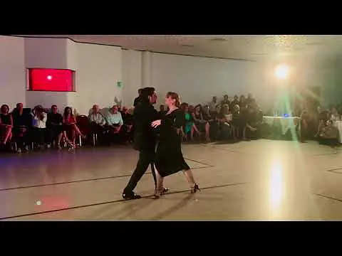 Video thumbnail for Fernando Sanchez y Ariadna Naveira - " Cordòn de Oro " - Anibal Troilo