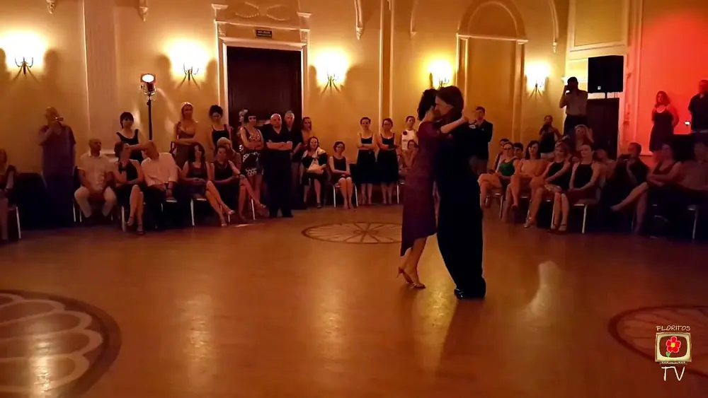 Video thumbnail for Joanna Szelegieniec, Szymon Nowak - Rodolfo Biagi - Hugo Duval - Y... No Te Voy A Llorar 1/4