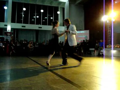 Video thumbnail for Juliana Maggioli e Ronaldo Bolaño - 3º Congresso de Tango de SP