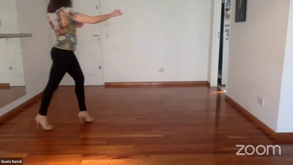 Video thumbnail for 💛15 h: "Técnica y Estilo para la mujer" con Gisela Natoli
