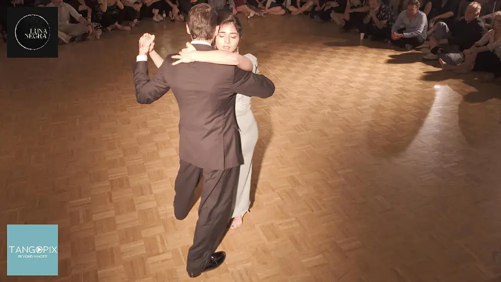 Video thumbnail for FESTIVAL LUNA NEGRA BERN '24 - Gianpiero & Lorena dance dance Aníbal Troilo - A mis viejos