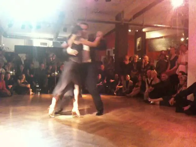 Video thumbnail for Ezequiel Pauldi y Geraldin Rojas 4/4