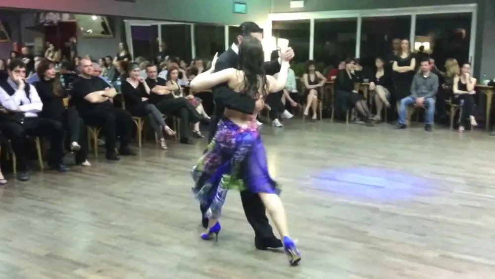 Video thumbnail for Julian Sanchez y Melina Mourino_Tanguera 1 di 4
