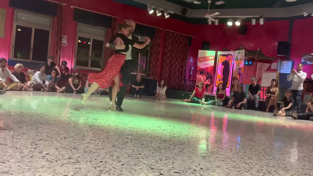 Video thumbnail for Benjamin Solano and Kira Makarova tango performance in Florence 2-3